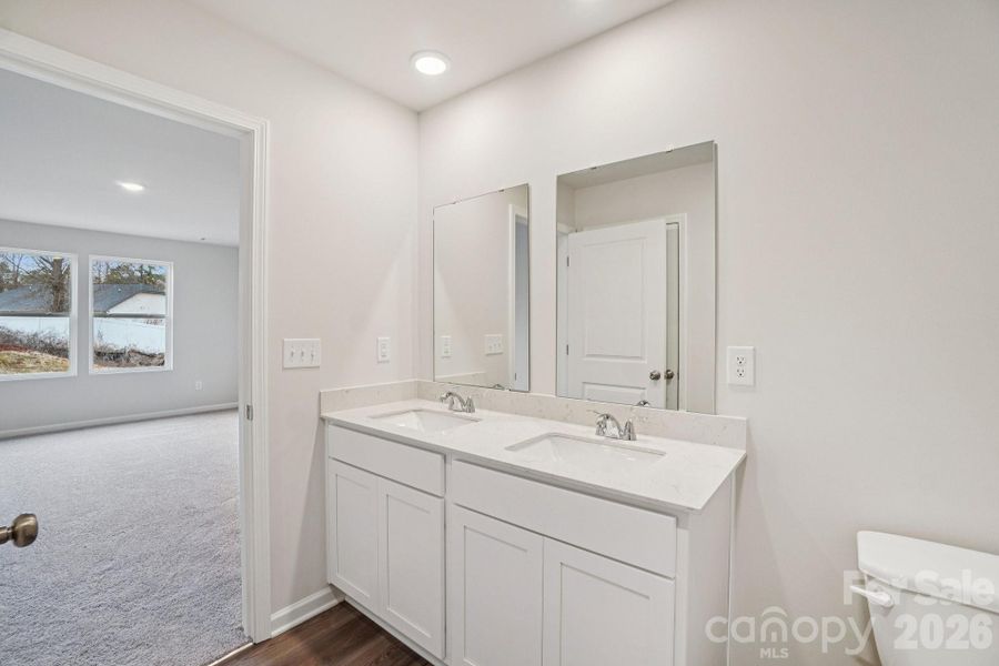 Furnished interior view inside a new home in Frey Creek, Spartanburg (Image 6).