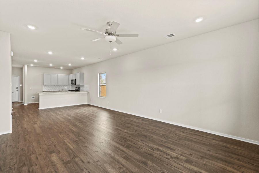 Spacious, unfurnished interior of a new home in Windrose Green, Angleton (Image 12). Spacious, unfurnished interior of a new home in Windrose Green, Angleton (Image 12).