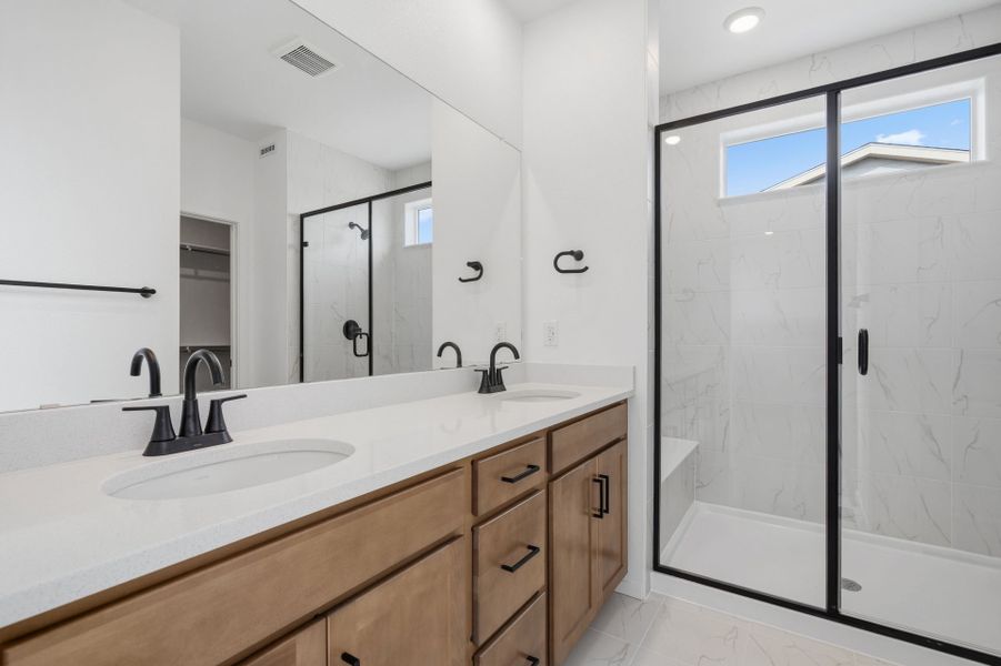 Furnished interior view inside a new home in Independence, Elizabeth (Image 6).