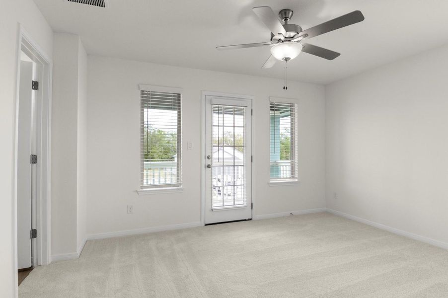 Spacious, unfurnished interior of a new home in Blanco Vista, San Marcos (Image 27). Spacious, unfurnished interior of a new home in Blanco Vista, San Marcos (Image 27).