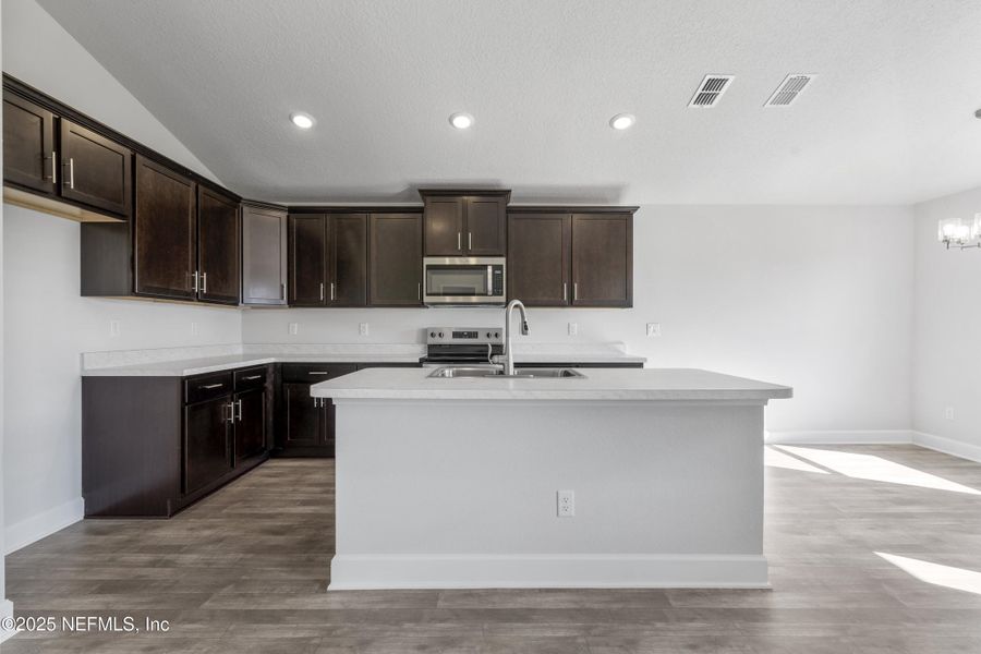 Furnished interior view inside a new home in Summerglen, Jacksonville (Image 10).