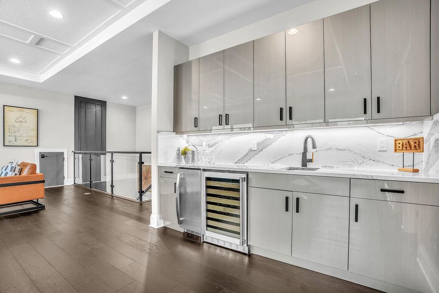 Game Room Wet Bar