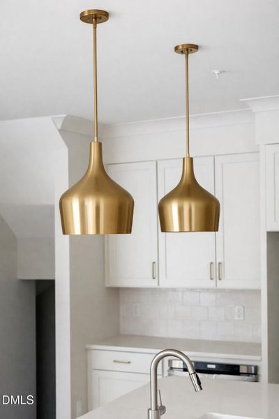 AC754052-5CC0-441D-B517-257C84176ED5