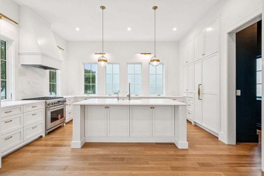 Furnished interior view inside a new home in , Charleston (Image 13).