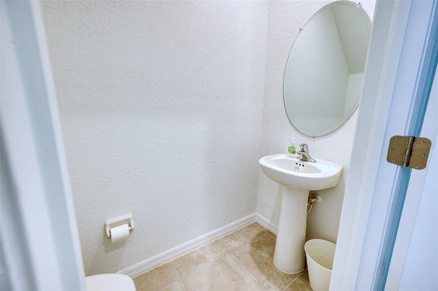 Furnished interior view inside a new home in , Bradenton (Image 17).
