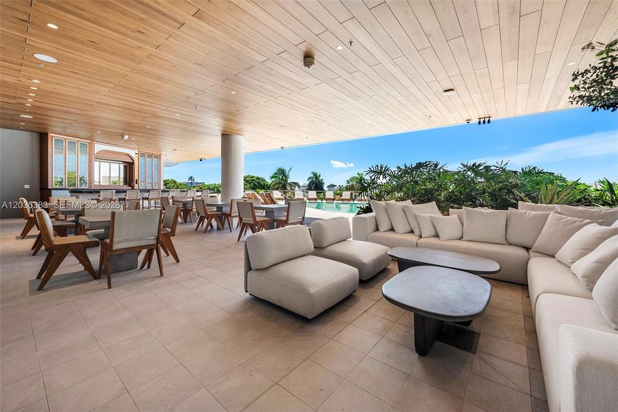 Community amenities in Mr. C Residences, Miami (Image 48).