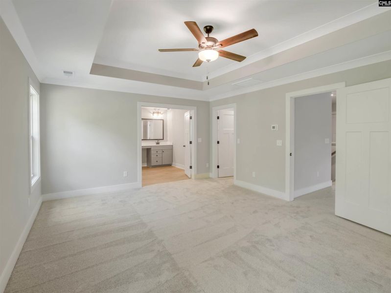 Spacious, unfurnished interior of a new home in Collins Cove, Chapin (Image 22).