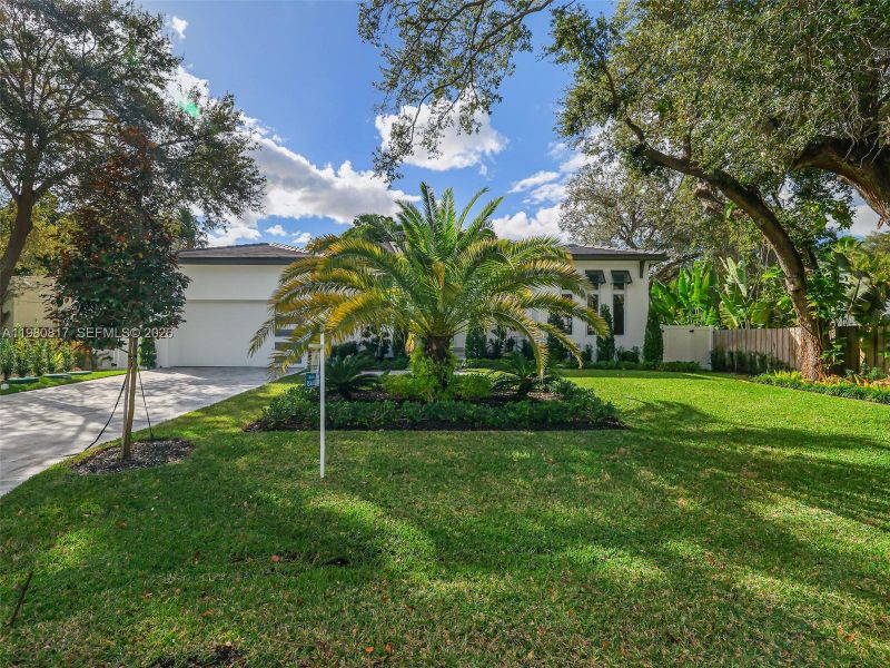 Natural landscape and outdoor views near  in Biscayne Park (Image 57).