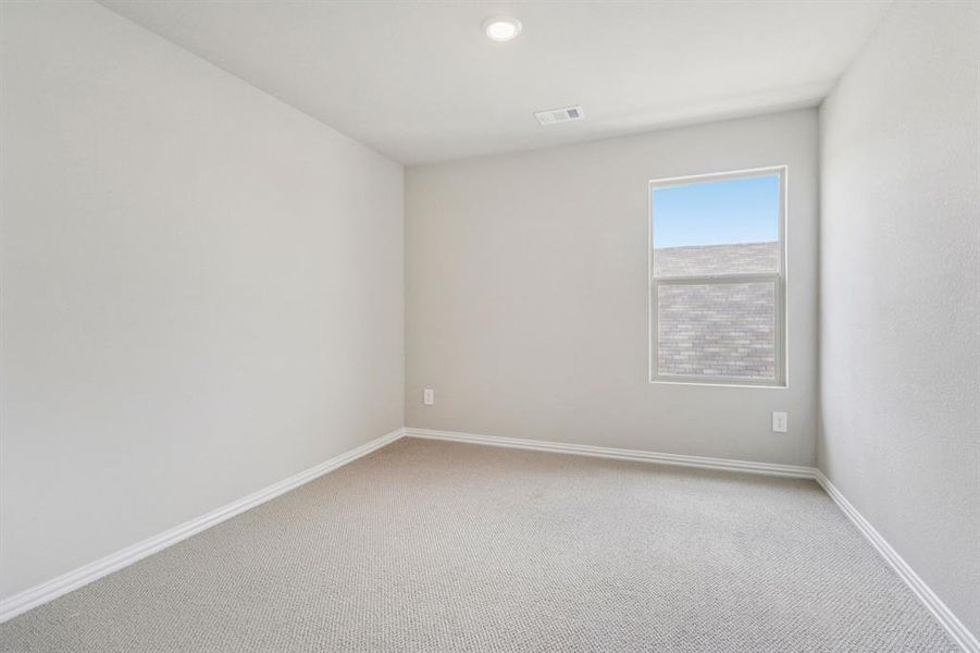 Photo is not of the actual home, but is an inspirational photo of builder’s model home and may depict options, furnishings, and/or decorator features that are not included. Photo is not of the actual home, but is an inspirational photo of builder’s model home and may depict options, furnishings, and/or decorator features that are not included.