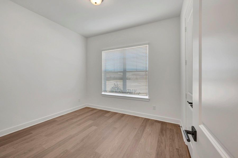 Spacious, unfurnished interior of a new home in Brookewater 55’ Homesites, Rosenberg (Image 35).