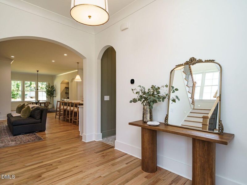 005-1280x960-photo 005-1280x960-photo