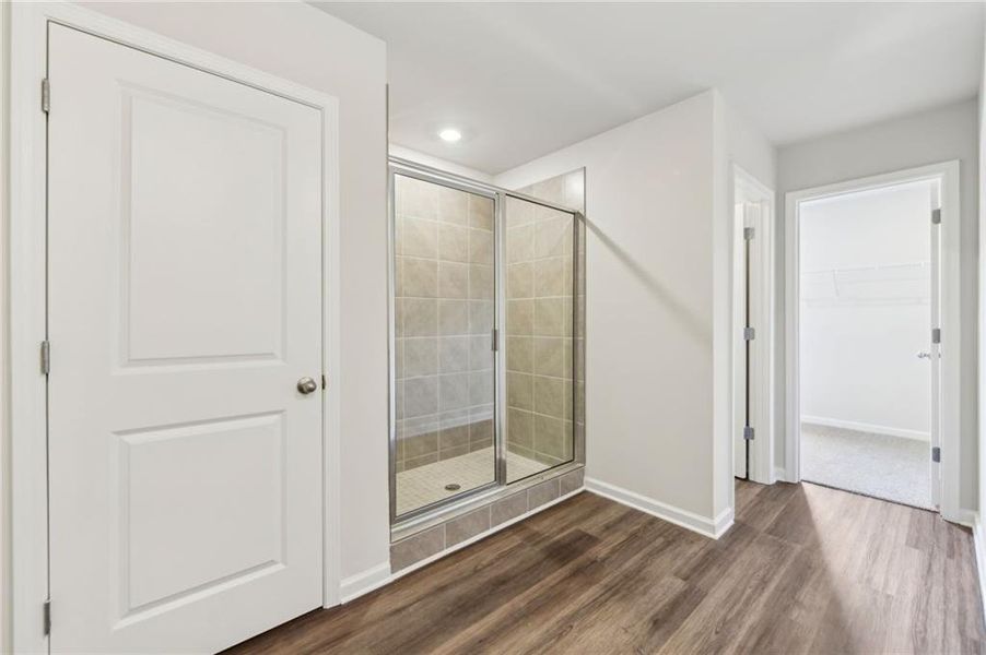 Image 38 of a home in Ivey Township.