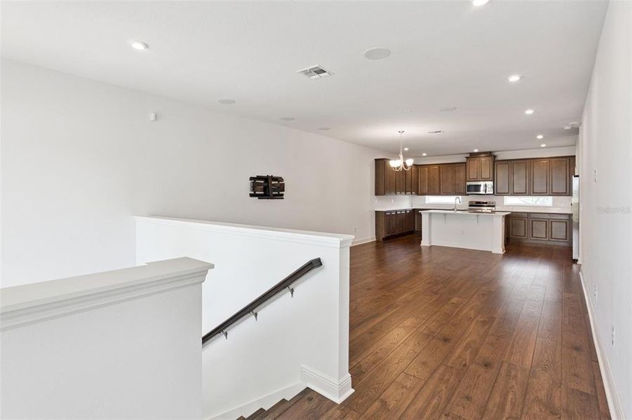 Spacious, unfurnished interior of a new home in , Orlando (Image 21).