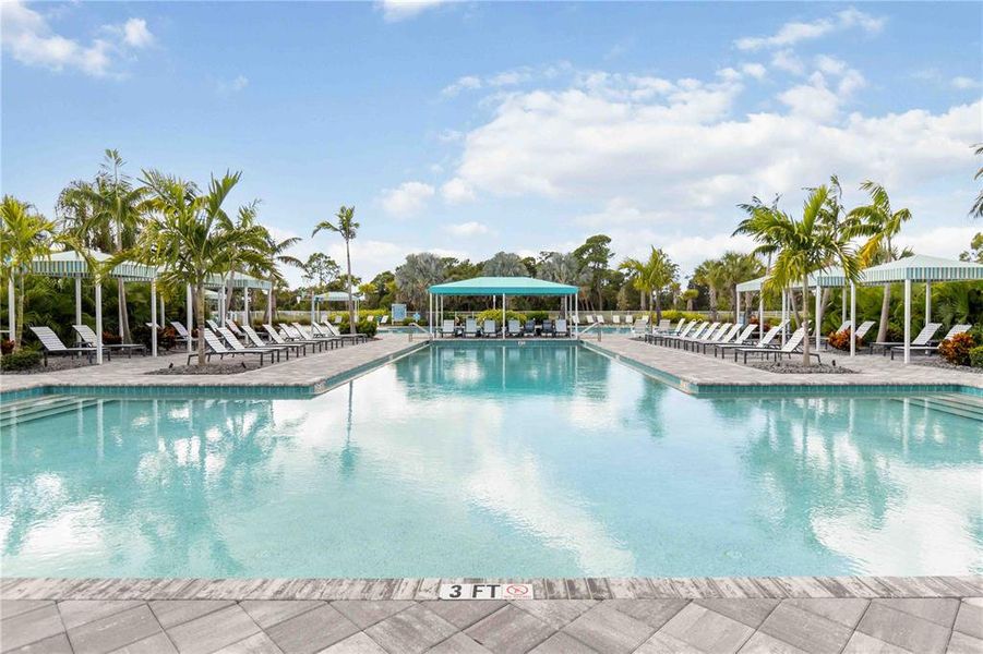 Community amenities in , Sarasota (Image 38).