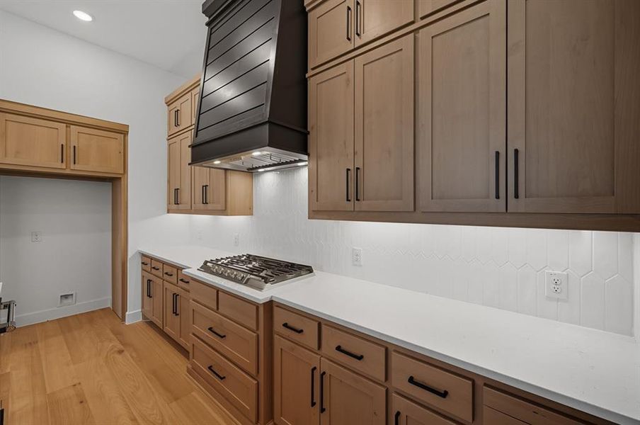 Close-up of interior finishes inside a home in Star Trail: 55ft. lots, Prosper (Image 14). Close-up of interior finishes inside a home in Star Trail: 55ft. lots, Prosper (Image 14).