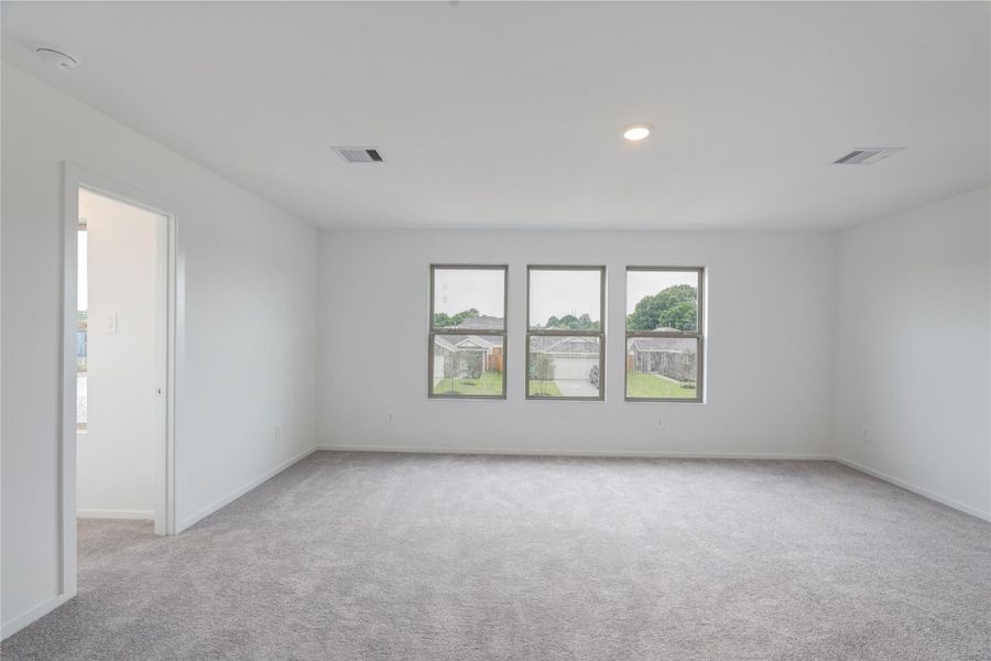 Spacious, unfurnished interior of a new home in Becker Landing, Hockley (Image 31).