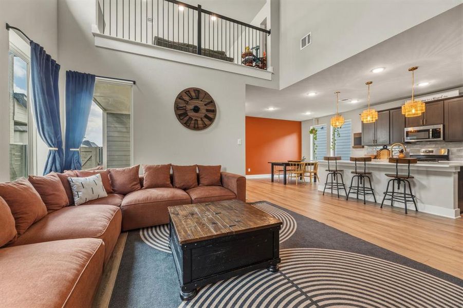 Furnished interior view inside a new home in , McKinney (Image 13). Furnished interior view inside a new home in , McKinney (Image 13).