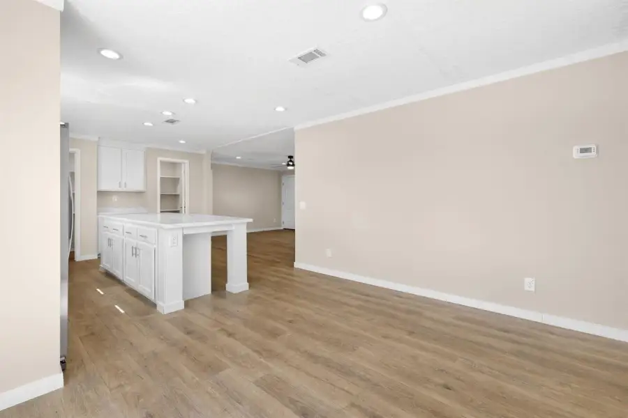 47-web-or-mls-16918 Property-46