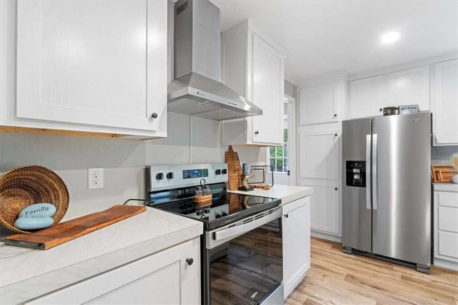 Furnished interior view inside a new home in , Eatonton (Image 3). Furnished interior view inside a new home in , Eatonton (Image 3).