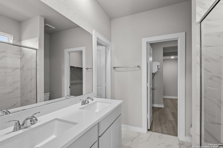 Furnished interior view inside a new home in Garden Grove, San Antonio (Image 7).