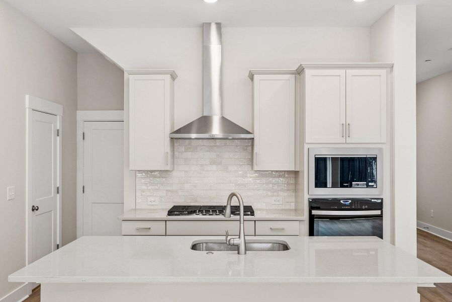 Furnished interior view inside a new home in , Charleston (Image 14).