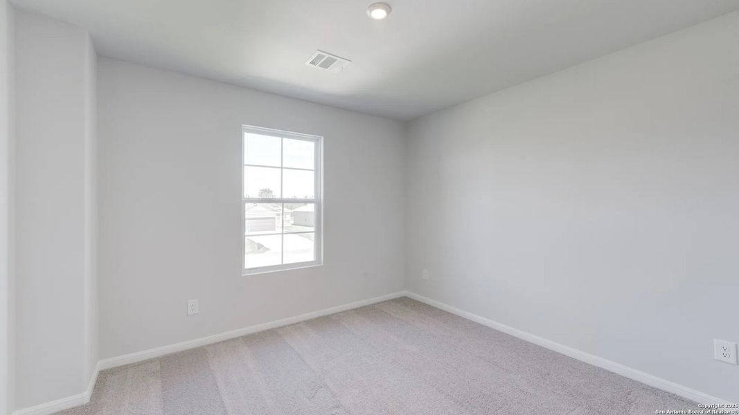 Spacious, unfurnished interior of a new home in Las Colinas, Kenedy (Image 18). Spacious, unfurnished interior of a new home in Las Colinas, Kenedy (Image 18).