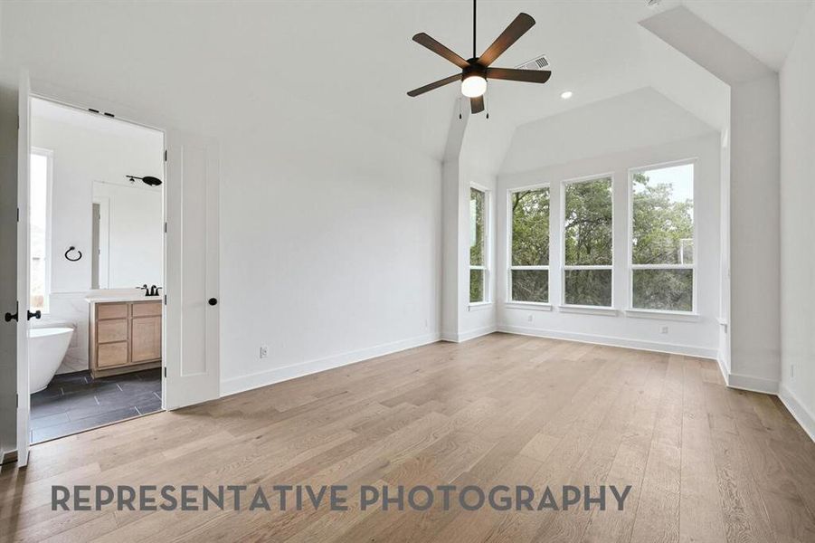 Spacious, unfurnished interior of a new home in Quail Hollow, Rockwall (Image 17).