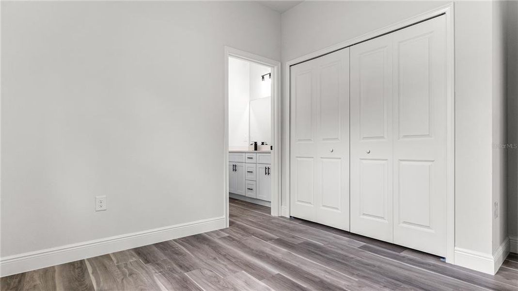 Spacious, unfurnished interior of a new home in , Ocala (Image 17).