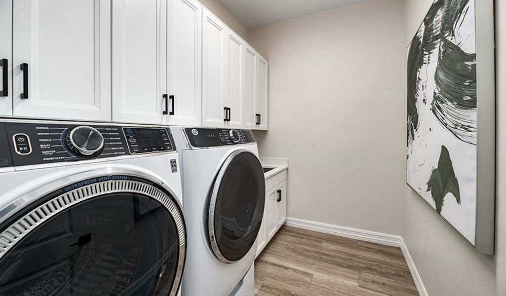 Holbrook-T31H-Saguaro Laundry