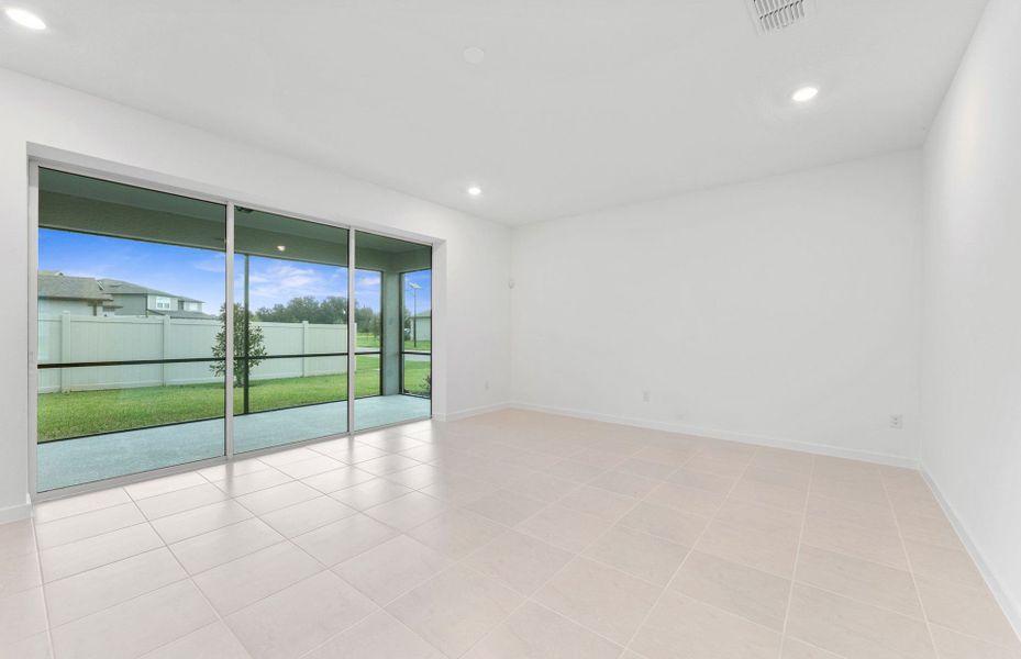 Spacious, unfurnished interior of a new home in Riverwood, Zephyrhills (Image 20). Spacious, unfurnished interior of a new home in Riverwood, Zephyrhills (Image 20).