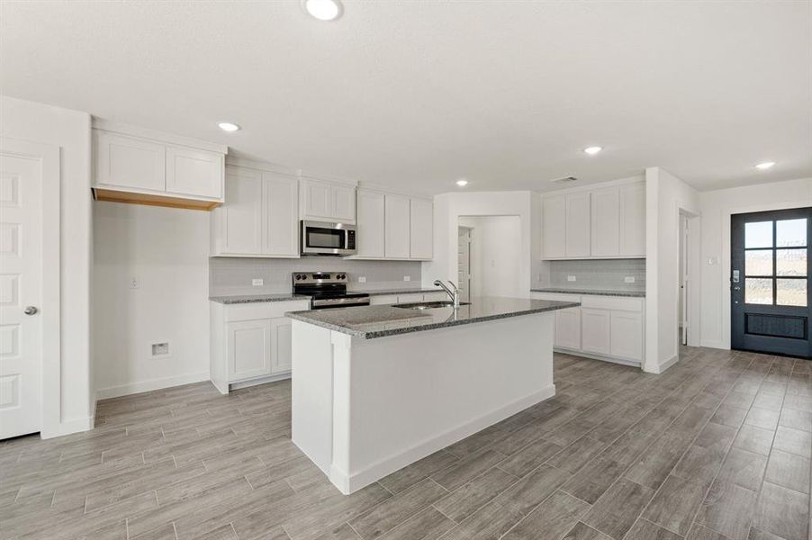 Furnished interior view inside a new home in Gatlin Ranch, Springtown (Image 10).