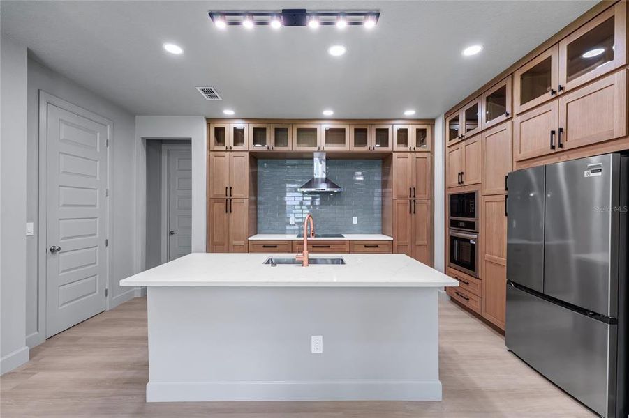 Furnished interior view inside a new home in , Orlando (Image 12).