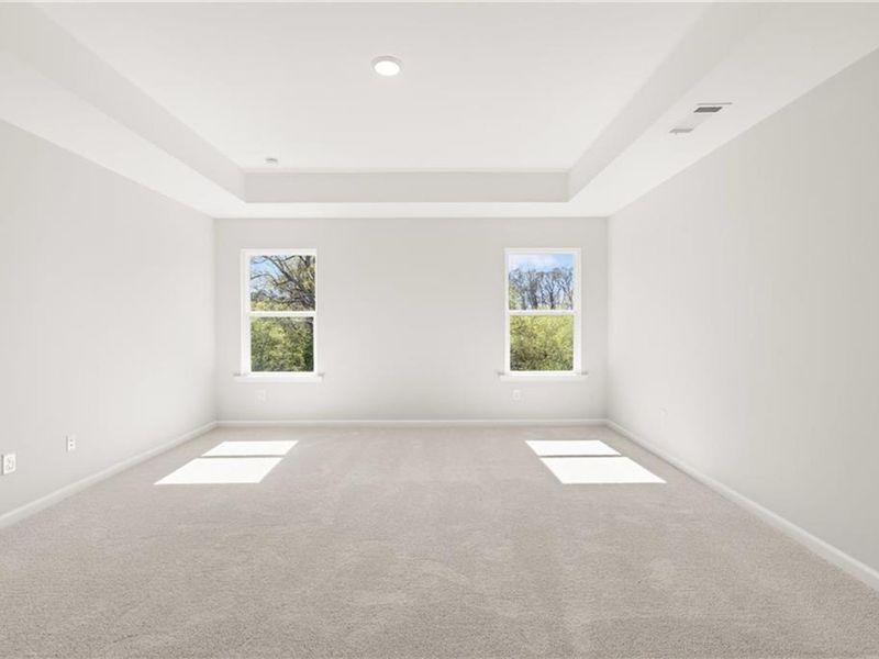 Spacious, unfurnished interior of a new home in Cedar Farms, Winder (Image 21).