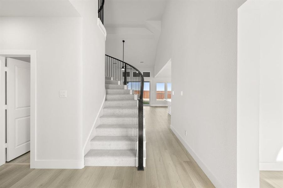 Spacious, unfurnished interior of a new home in Westside Preserve, Midlothian (Image 15).