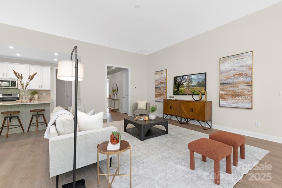 Furnished interior view inside a new home in Handsmill on Lake Wylie, York (Image 13).