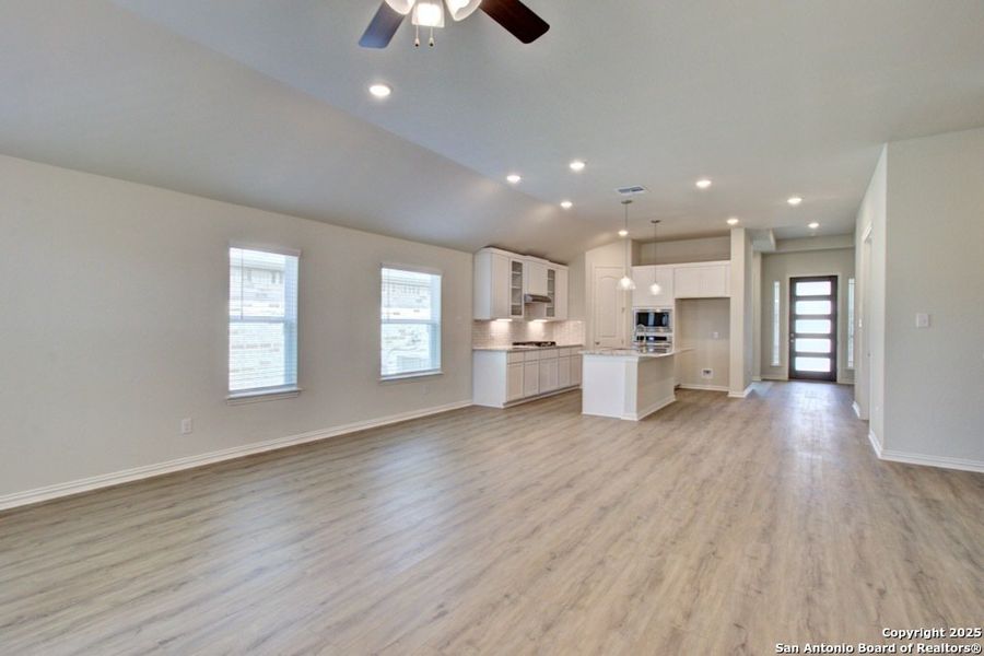 Furnished interior view inside a new home in Veranda, San Antonio (Image 12).