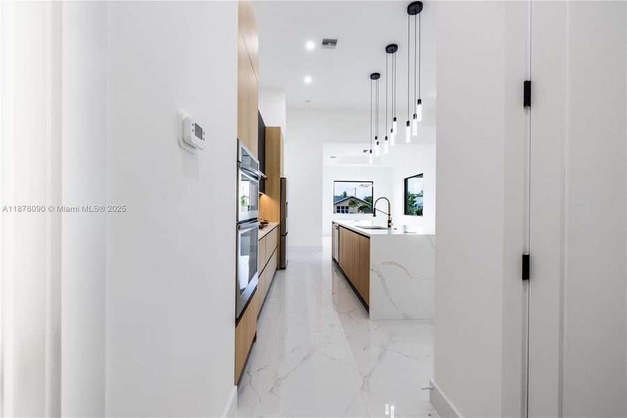 Image 46 of a home in .