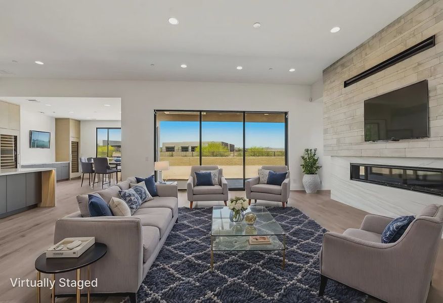 Virtually Staged - 10 of 36