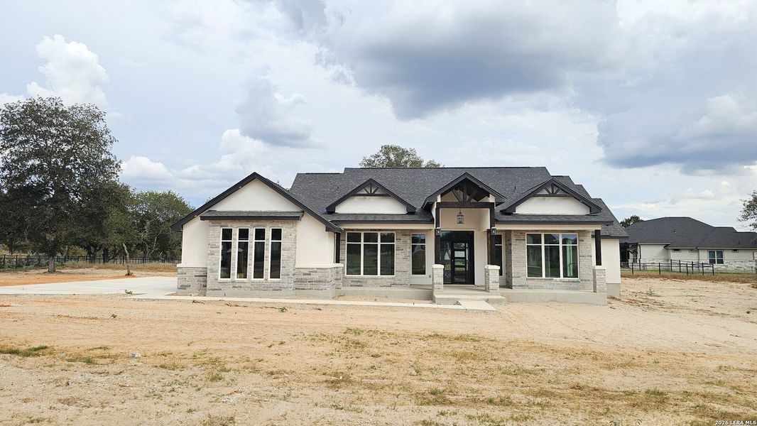 Image 50 of a home in .