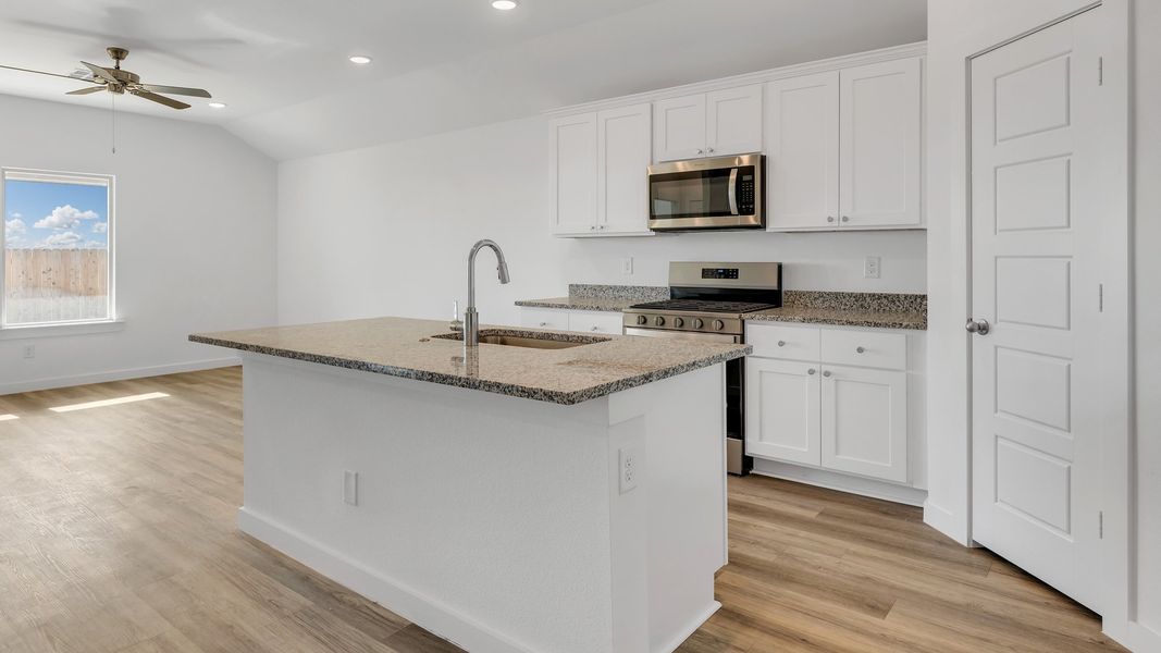 Furnished interior view inside a new home in Terra Vista, Lubbock (Image 6).