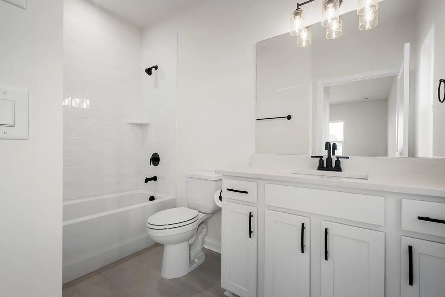 The Leighland D Bathroom