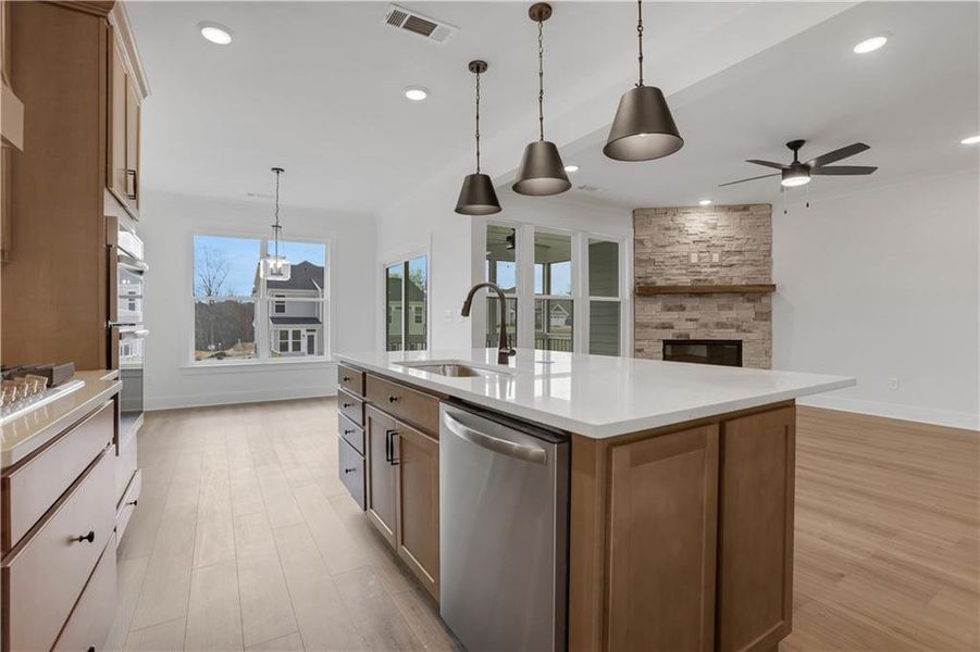 Furnished interior view inside a new home in Twin Lakes, Hoschton (Image 10).