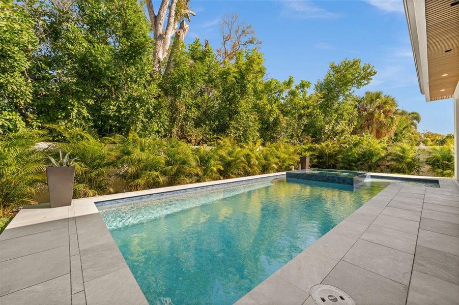 Exterior details and patio area of a home in , Sarasota (Image 30).
