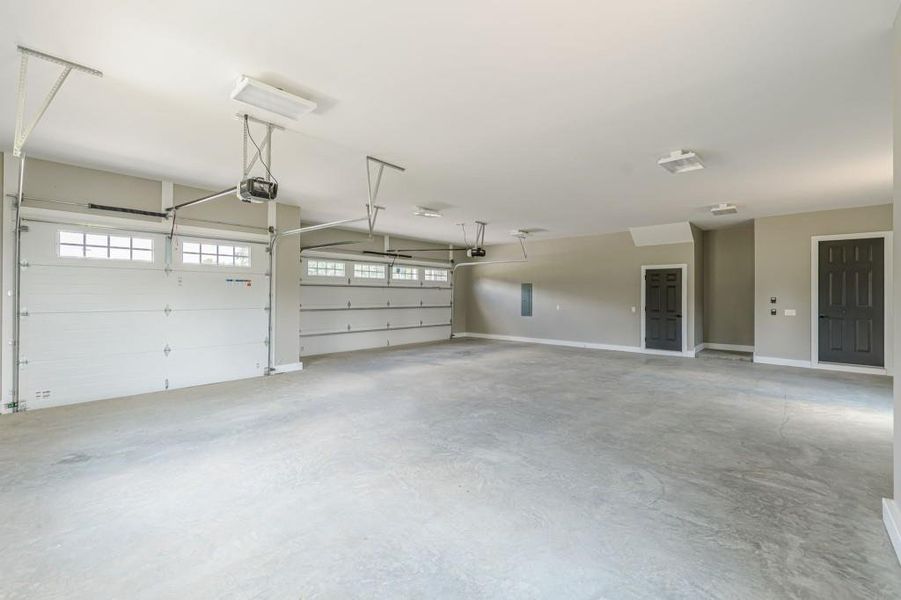 Image 58 of a home in .