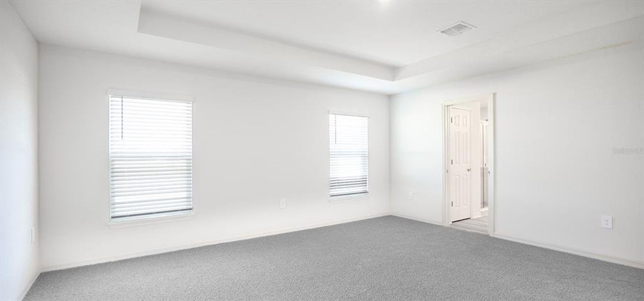 Spacious, unfurnished interior of a new home in Summerlake Estates, Auburndale (Image 8).