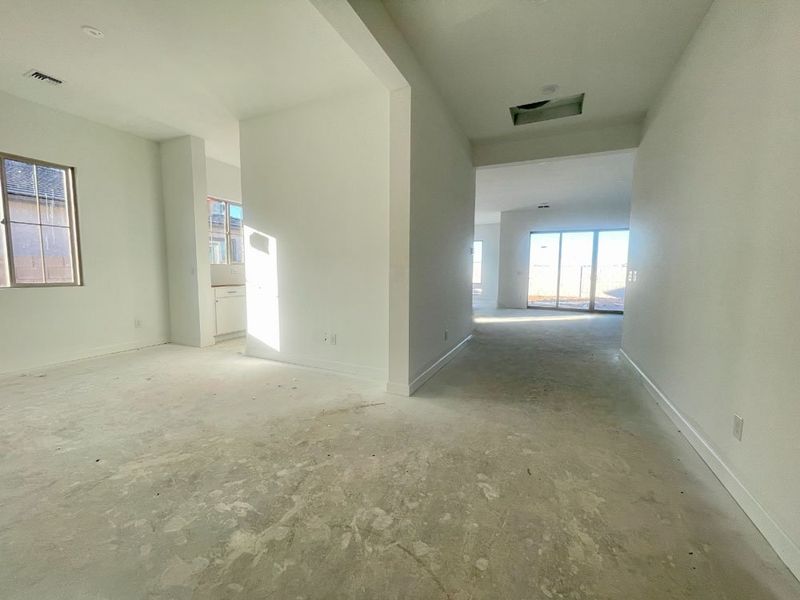 Hallway to dining room