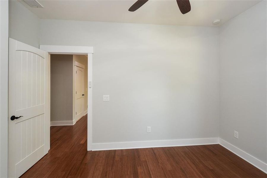 Spacious, unfurnished interior of a new home in , Ellijay (Image 26).