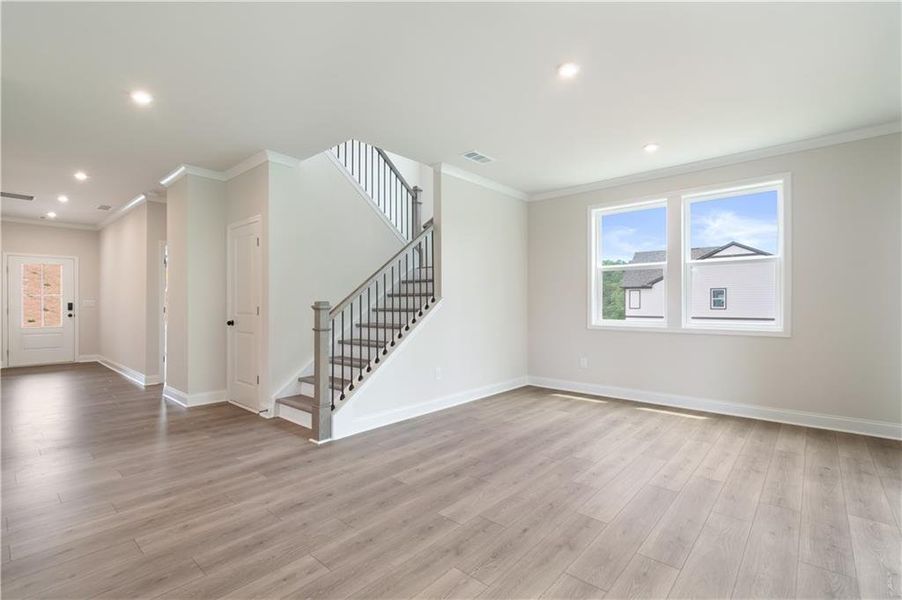Spacious, unfurnished interior of a new home in Tiberon Woods, Cumming (Image 27).