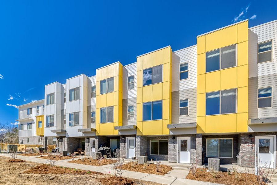 Arvada, CO New Home.  - Slide 2