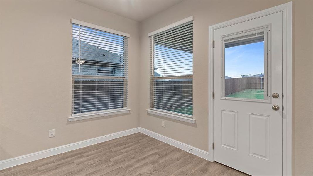 Spacious, unfurnished interior of a new home in Parkerville Meadows, DeSoto (Image 26).